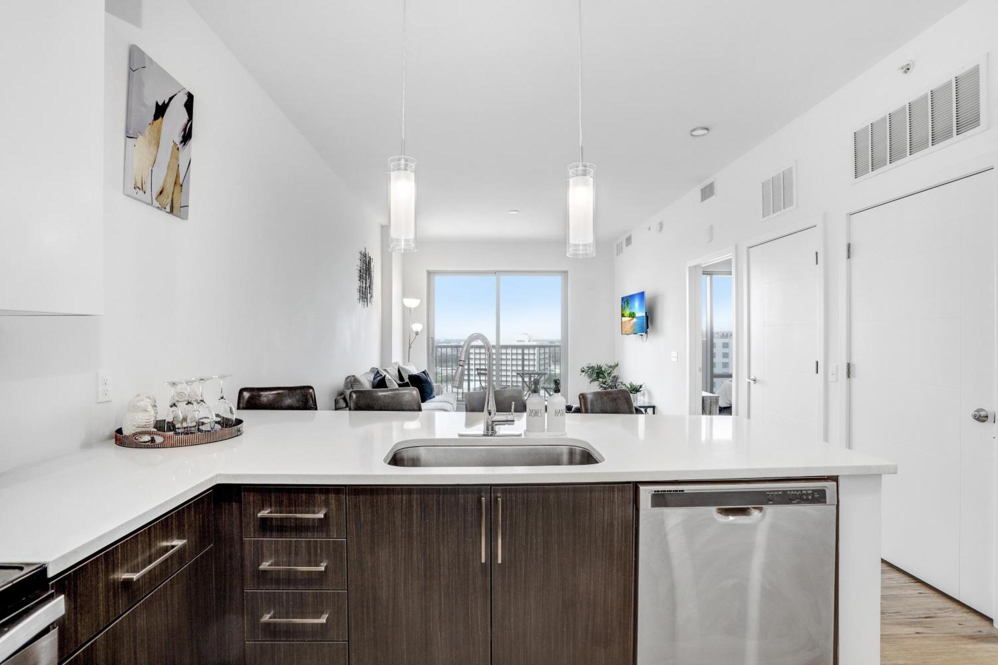 شقة Downtown Tampa Gem 1-Bd W/Pool, Gym, & Sky Lounge المظهر الخارجي الصورة